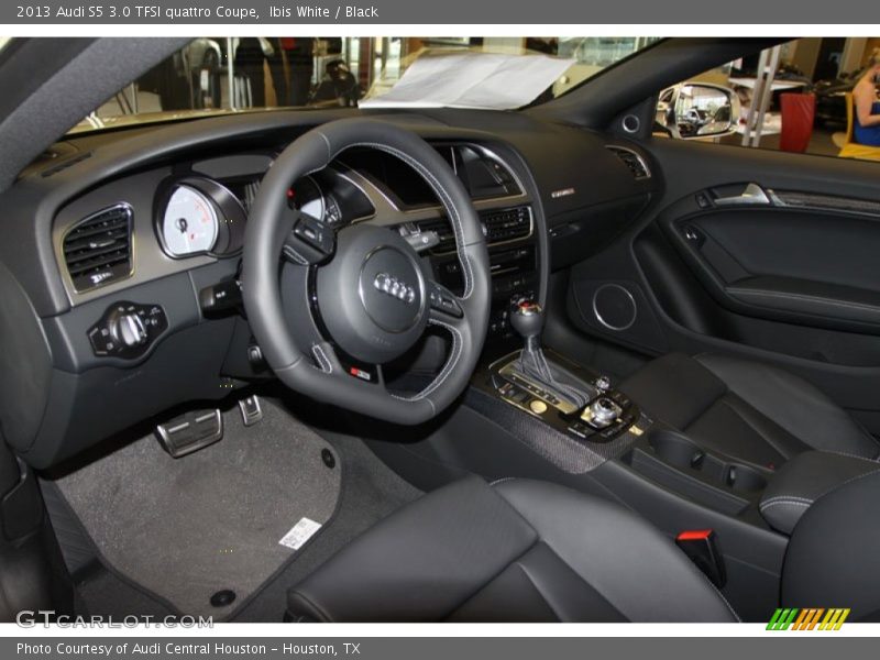  2013 S5 3.0 TFSI quattro Coupe Black Interior