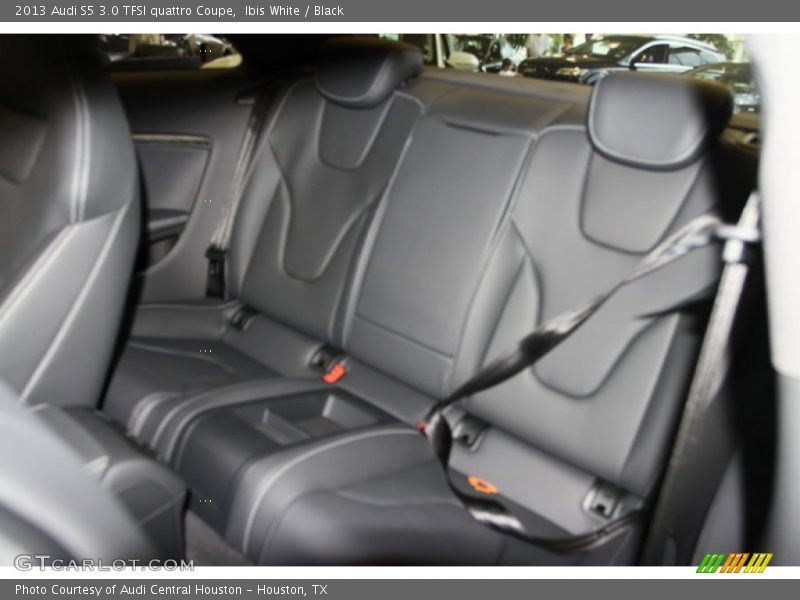Ibis White / Black 2013 Audi S5 3.0 TFSI quattro Coupe