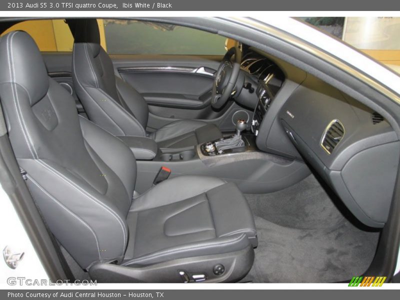  2013 S5 3.0 TFSI quattro Coupe Black Interior