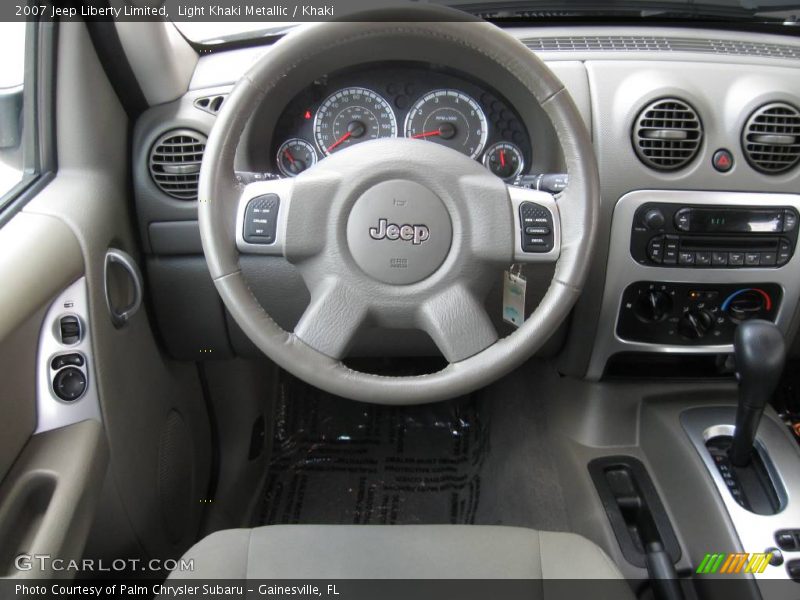 Light Khaki Metallic / Khaki 2007 Jeep Liberty Limited