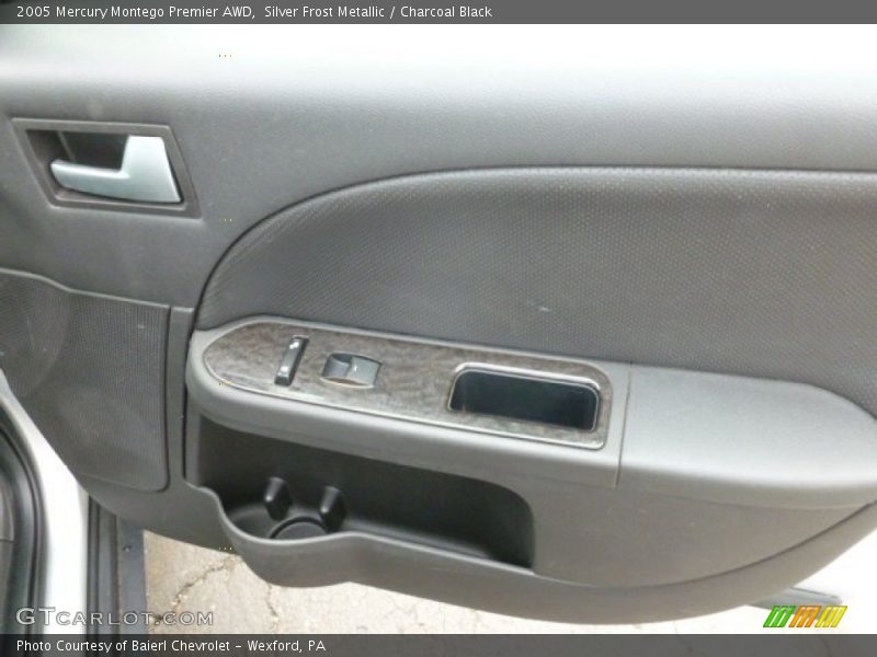 Silver Frost Metallic / Charcoal Black 2005 Mercury Montego Premier AWD