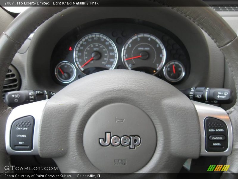 Light Khaki Metallic / Khaki 2007 Jeep Liberty Limited