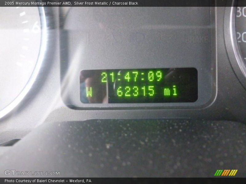 Silver Frost Metallic / Charcoal Black 2005 Mercury Montego Premier AWD