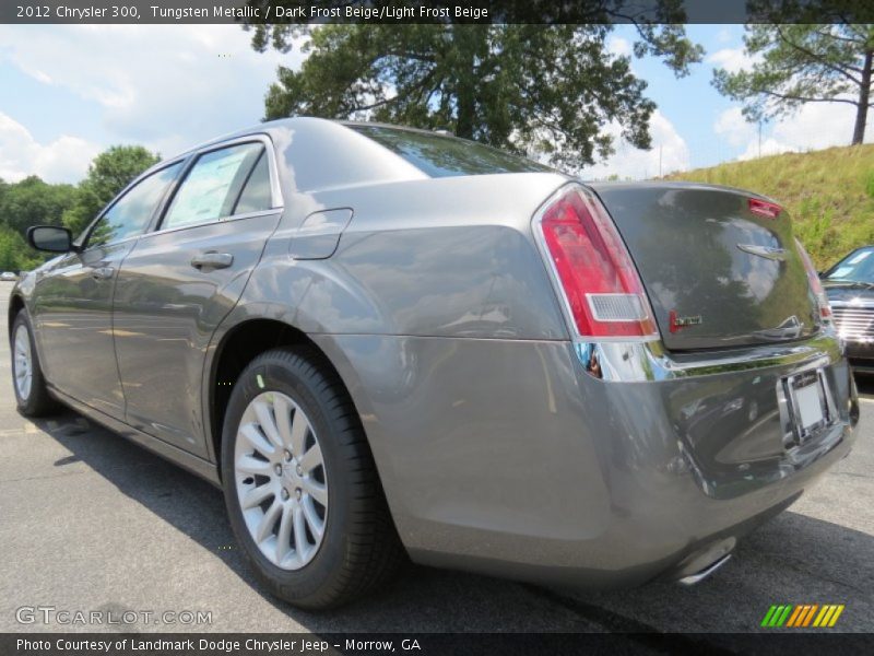 Tungsten Metallic / Dark Frost Beige/Light Frost Beige 2012 Chrysler 300