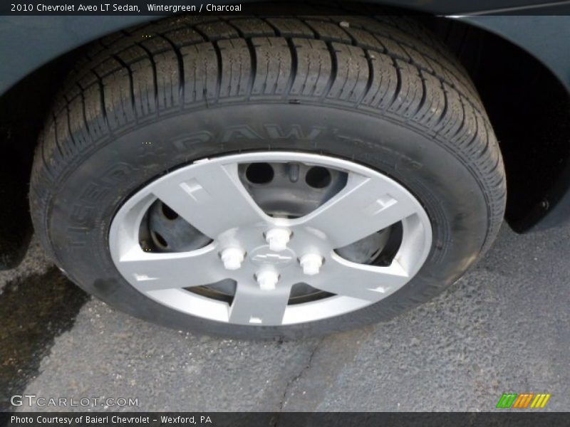 Wintergreen / Charcoal 2010 Chevrolet Aveo LT Sedan