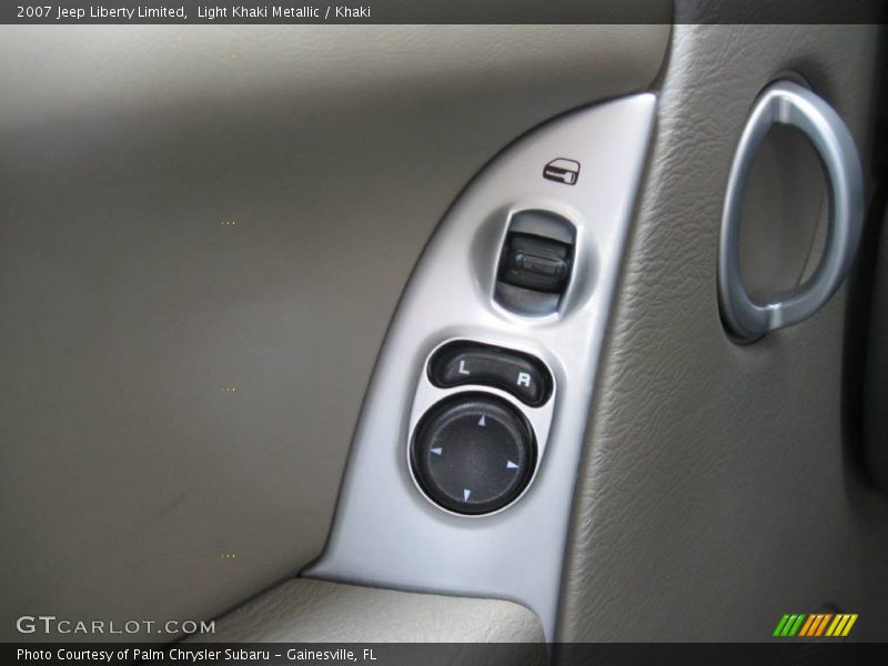 Light Khaki Metallic / Khaki 2007 Jeep Liberty Limited