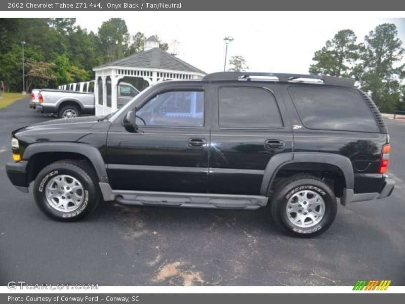 Onyx Black / Tan/Neutral 2002 Chevrolet Tahoe Z71 4x4