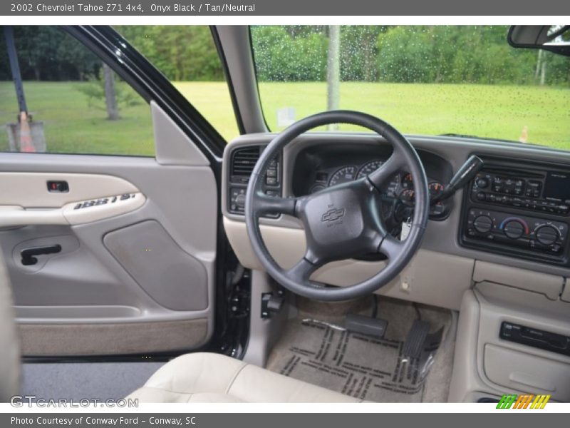 Onyx Black / Tan/Neutral 2002 Chevrolet Tahoe Z71 4x4