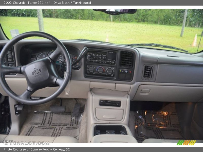 Onyx Black / Tan/Neutral 2002 Chevrolet Tahoe Z71 4x4