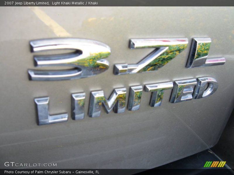 Light Khaki Metallic / Khaki 2007 Jeep Liberty Limited