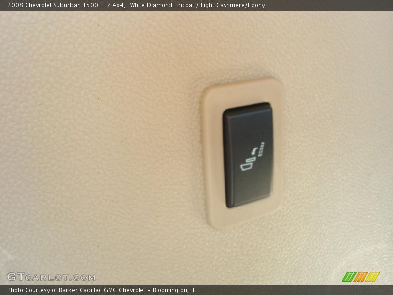 White Diamond Tricoat / Light Cashmere/Ebony 2008 Chevrolet Suburban 1500 LTZ 4x4