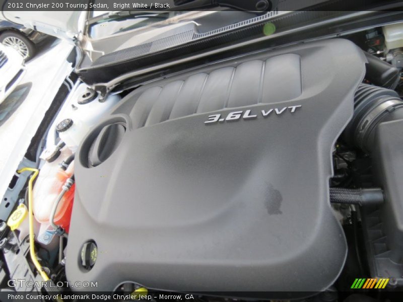 Bright White / Black 2012 Chrysler 200 Touring Sedan