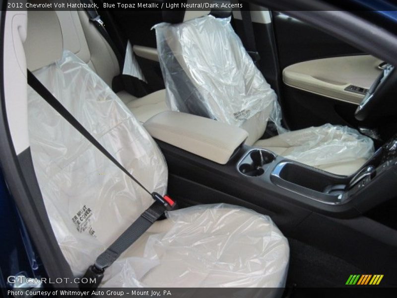  2012 Volt Hatchback Light Neutral/Dark Accents Interior