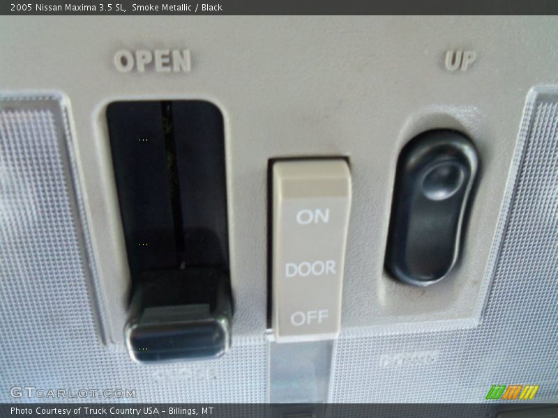 Smoke Metallic / Black 2005 Nissan Maxima 3.5 SL