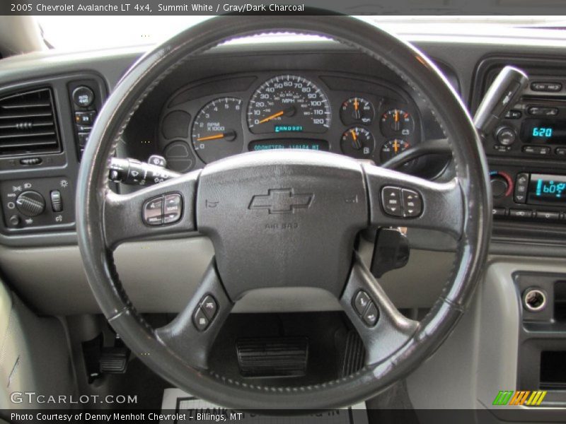 Summit White / Gray/Dark Charcoal 2005 Chevrolet Avalanche LT 4x4