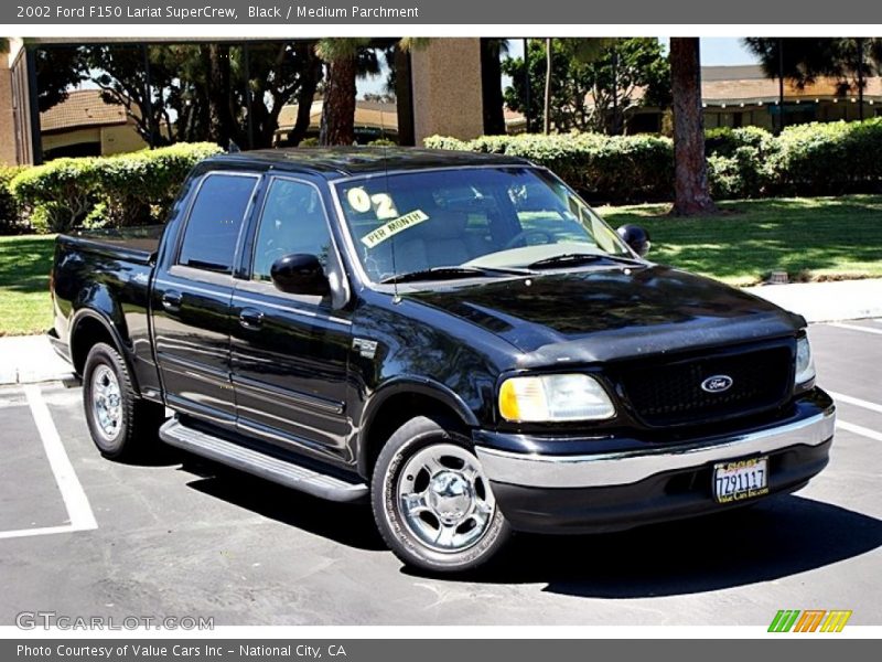 Black / Medium Parchment 2002 Ford F150 Lariat SuperCrew