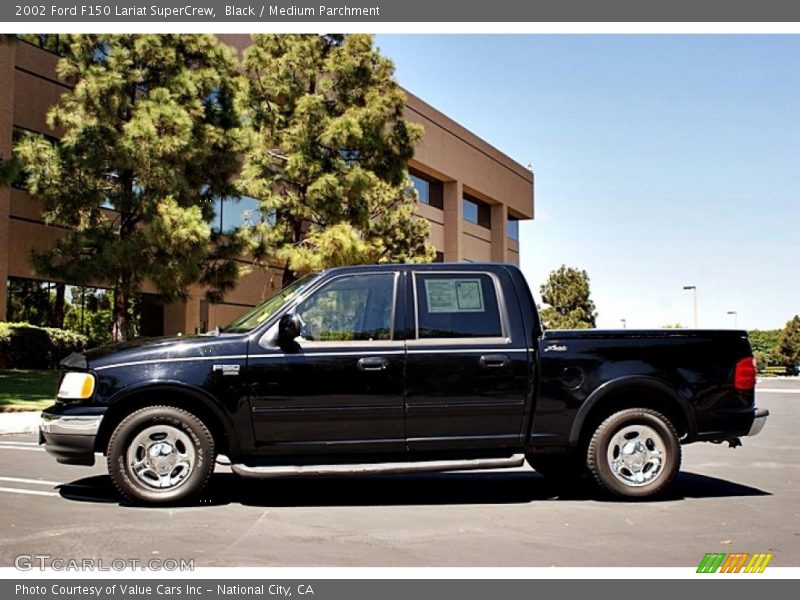 Black / Medium Parchment 2002 Ford F150 Lariat SuperCrew