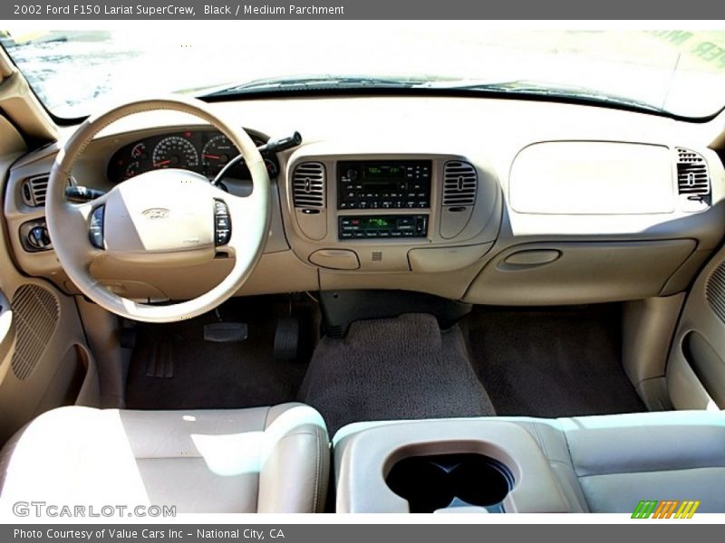 Black / Medium Parchment 2002 Ford F150 Lariat SuperCrew