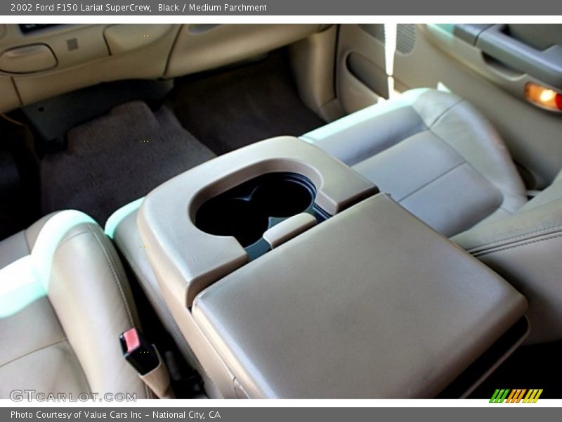 Black / Medium Parchment 2002 Ford F150 Lariat SuperCrew