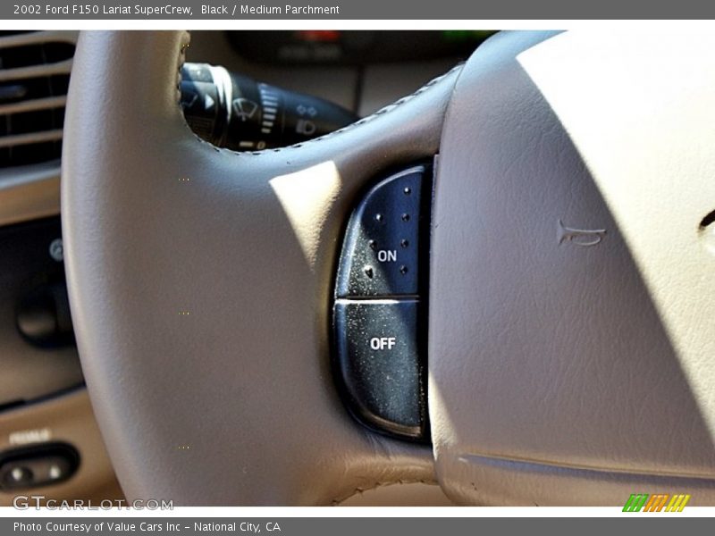 Black / Medium Parchment 2002 Ford F150 Lariat SuperCrew