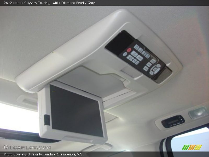 White Diamond Pearl / Gray 2012 Honda Odyssey Touring