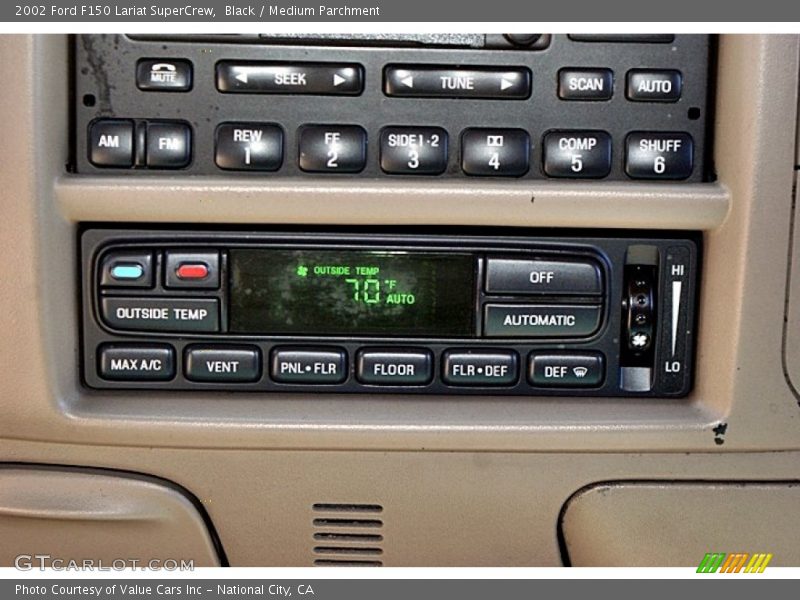 Black / Medium Parchment 2002 Ford F150 Lariat SuperCrew