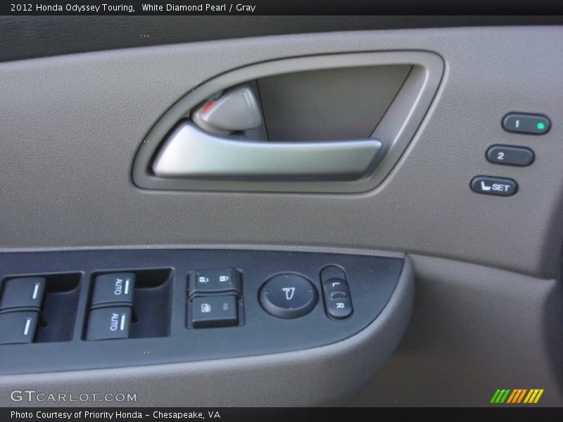 White Diamond Pearl / Gray 2012 Honda Odyssey Touring