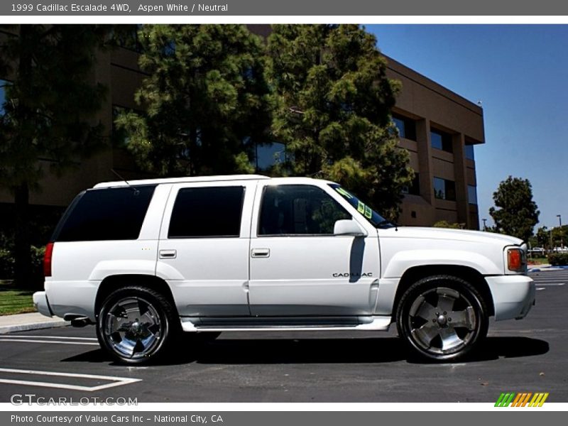 Aspen White / Neutral 1999 Cadillac Escalade 4WD