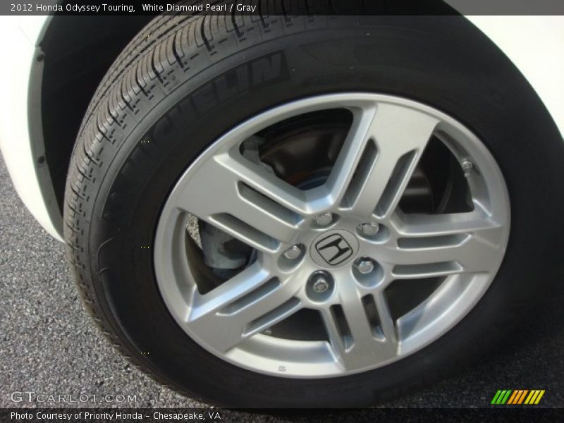White Diamond Pearl / Gray 2012 Honda Odyssey Touring