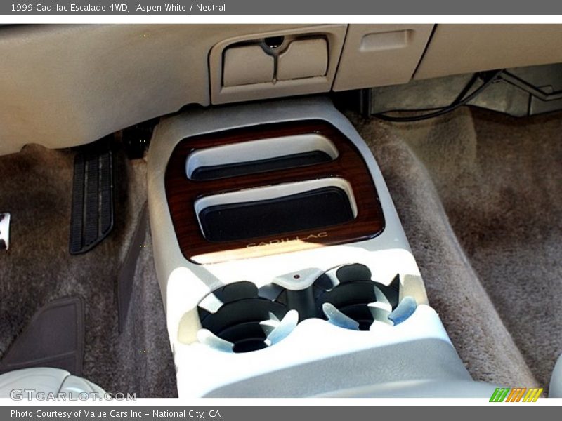 Aspen White / Neutral 1999 Cadillac Escalade 4WD