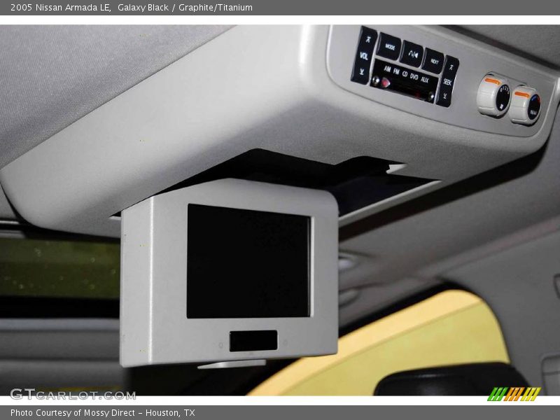 Galaxy Black / Graphite/Titanium 2005 Nissan Armada LE