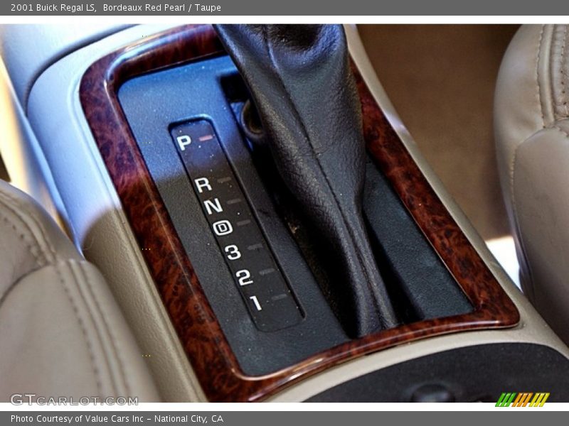Bordeaux Red Pearl / Taupe 2001 Buick Regal LS