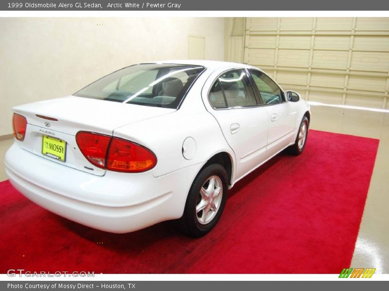 Arctic White / Pewter Gray 1999 Oldsmobile Alero GL Sedan