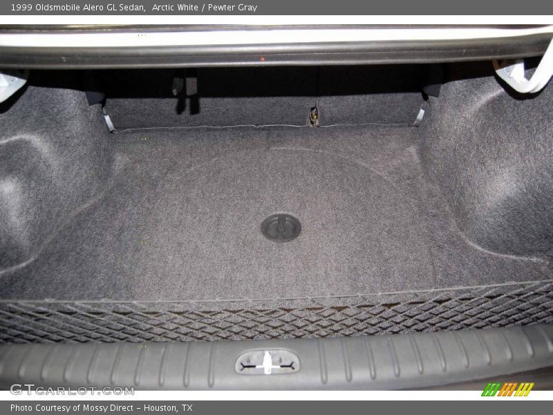 Arctic White / Pewter Gray 1999 Oldsmobile Alero GL Sedan