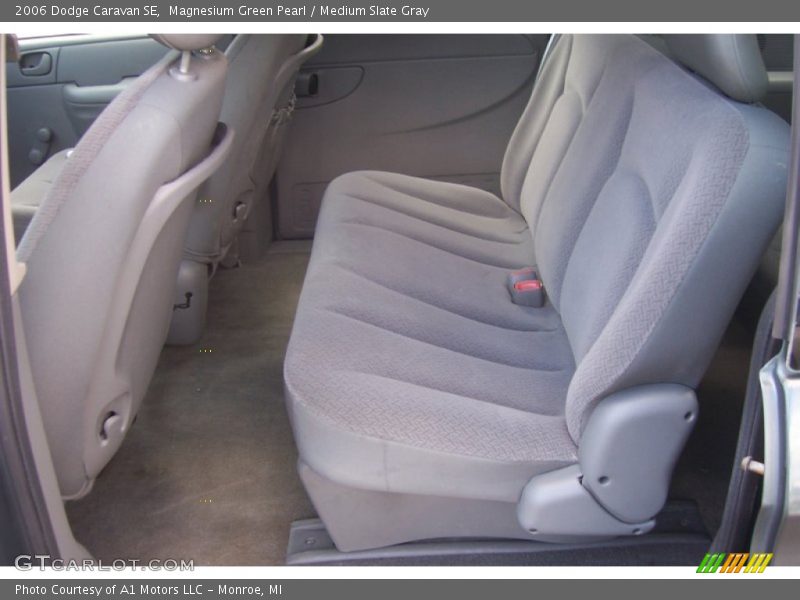 Magnesium Green Pearl / Medium Slate Gray 2006 Dodge Caravan SE