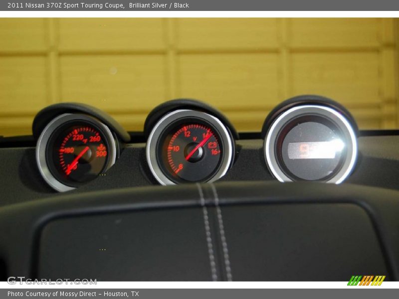 Brilliant Silver / Black 2011 Nissan 370Z Sport Touring Coupe