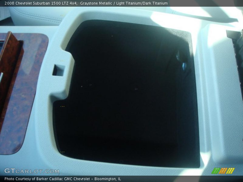 Graystone Metallic / Light Titanium/Dark Titanium 2008 Chevrolet Suburban 1500 LTZ 4x4