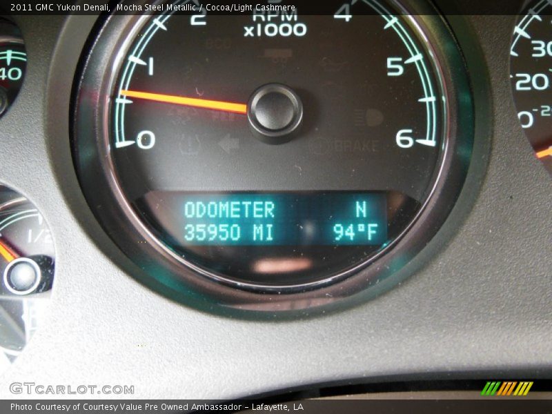 Mocha Steel Metallic / Cocoa/Light Cashmere 2011 GMC Yukon Denali