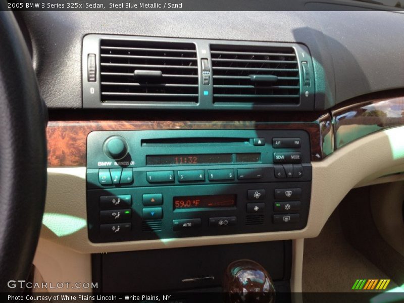 Steel Blue Metallic / Sand 2005 BMW 3 Series 325xi Sedan