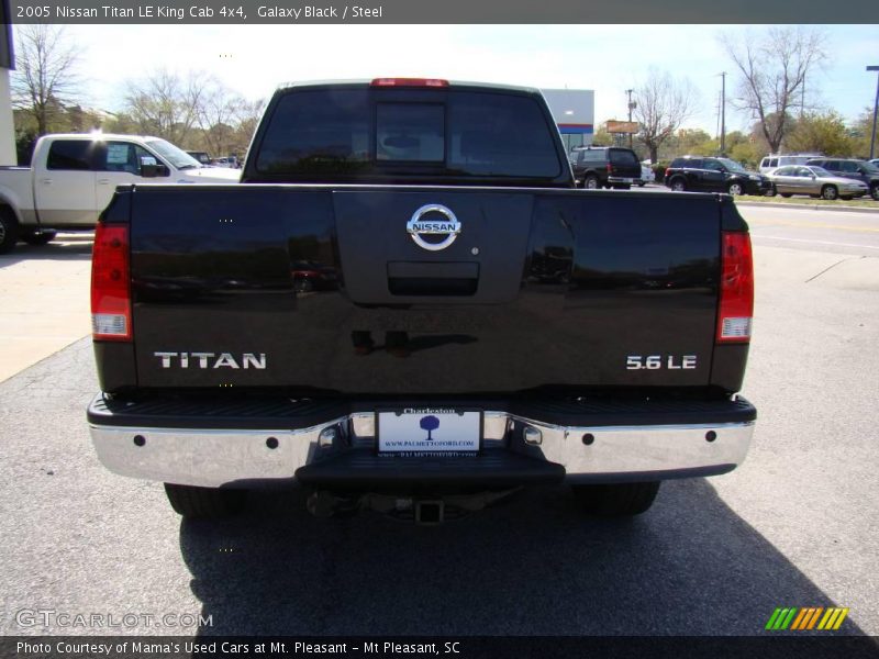 Galaxy Black / Steel 2005 Nissan Titan LE King Cab 4x4