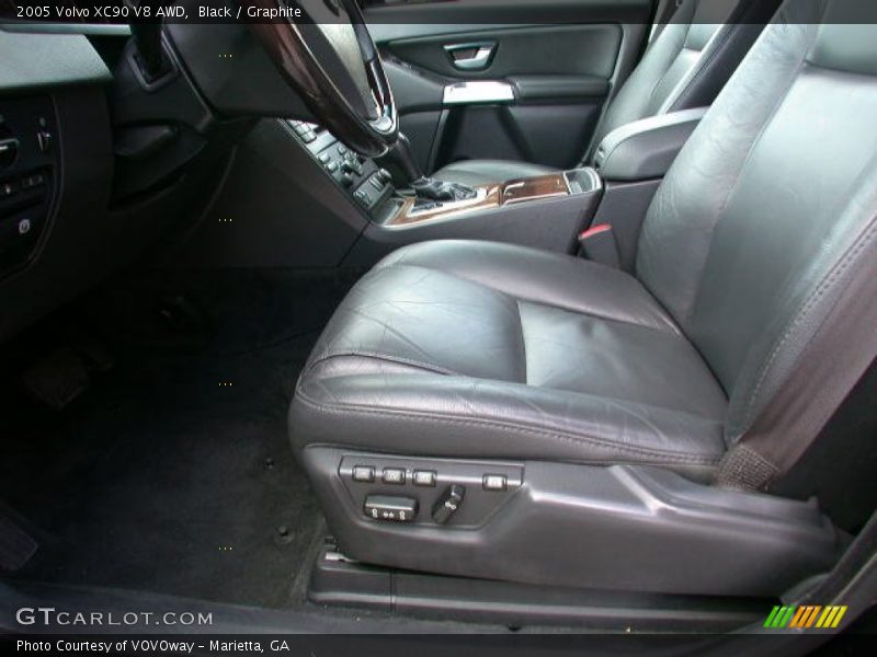 Black / Graphite 2005 Volvo XC90 V8 AWD