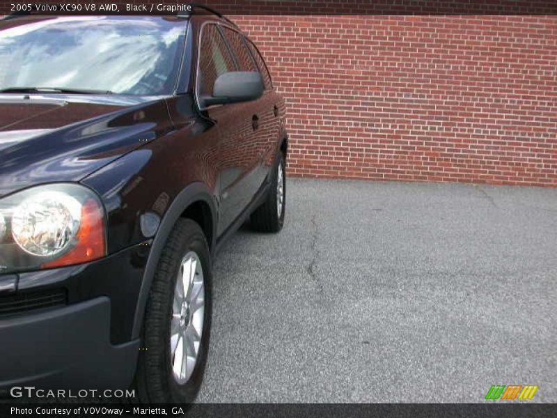 Black / Graphite 2005 Volvo XC90 V8 AWD