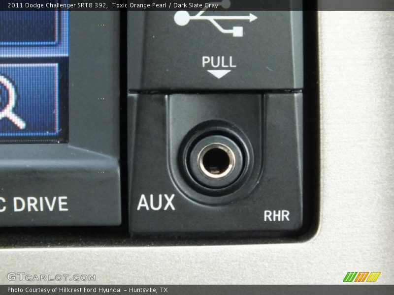 Toxic Orange Pearl / Dark Slate Gray 2011 Dodge Challenger SRT8 392