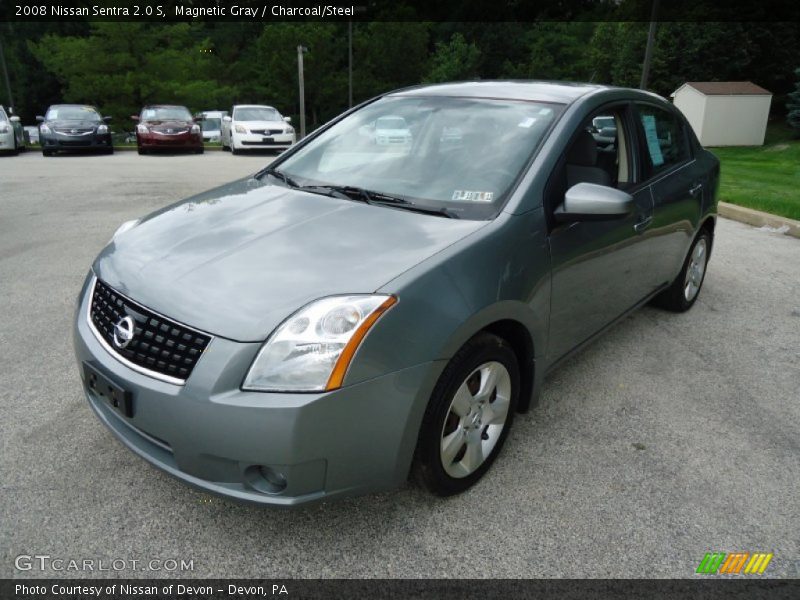 Front 3/4 View of 2008 Sentra 2.0 S