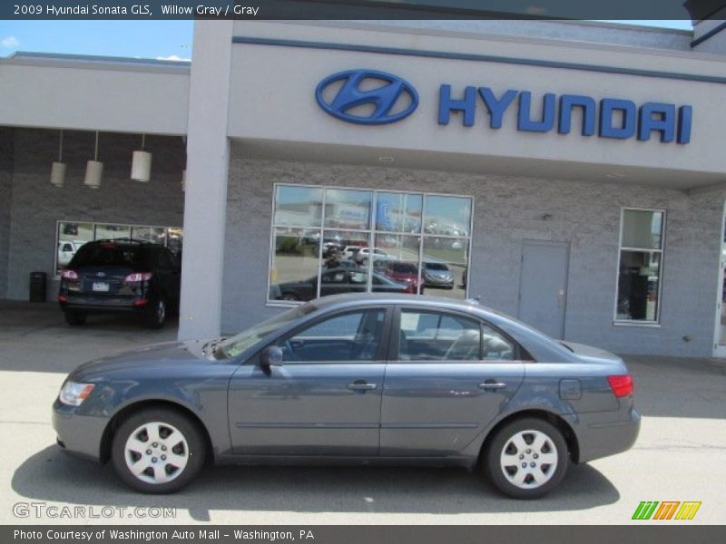 Willow Gray / Gray 2009 Hyundai Sonata GLS