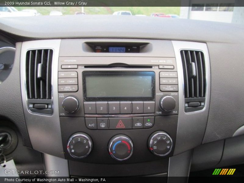 Willow Gray / Gray 2009 Hyundai Sonata GLS