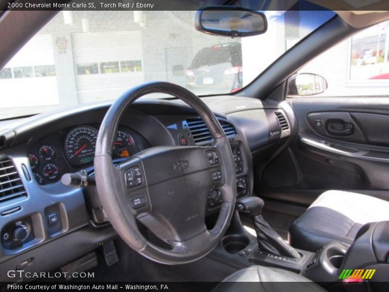 Torch Red / Ebony 2000 Chevrolet Monte Carlo SS
