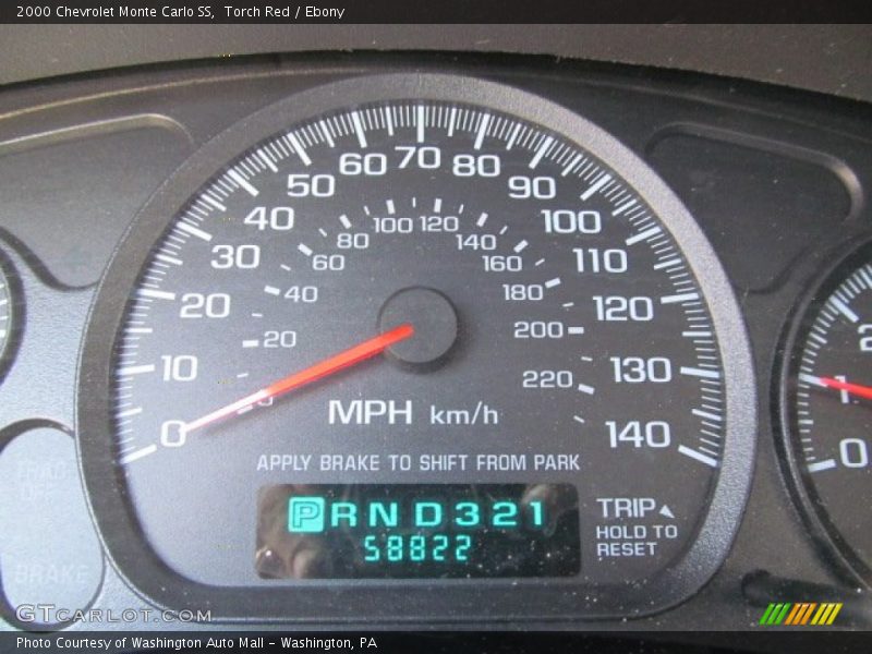 Torch Red / Ebony 2000 Chevrolet Monte Carlo SS