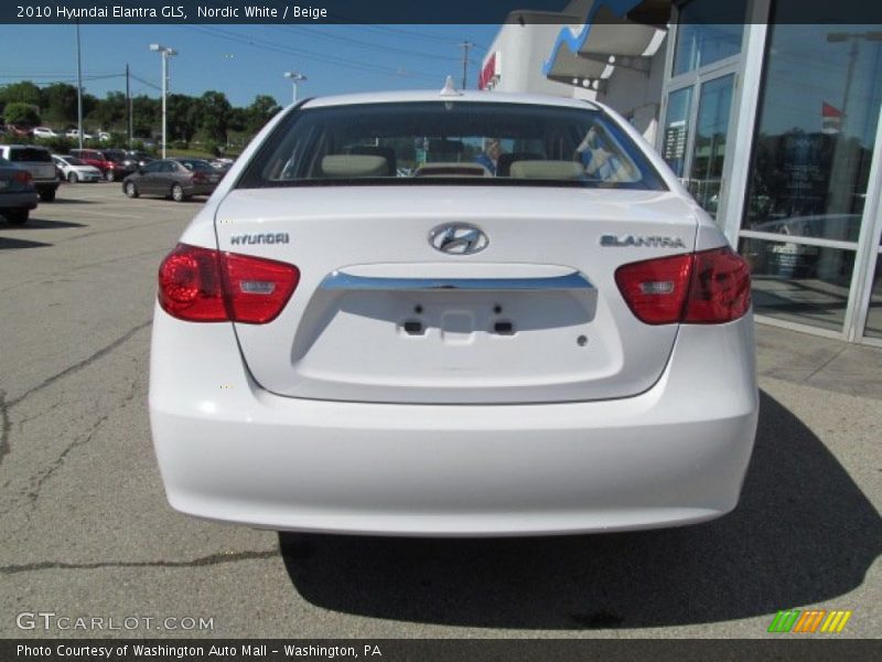 Nordic White / Beige 2010 Hyundai Elantra GLS