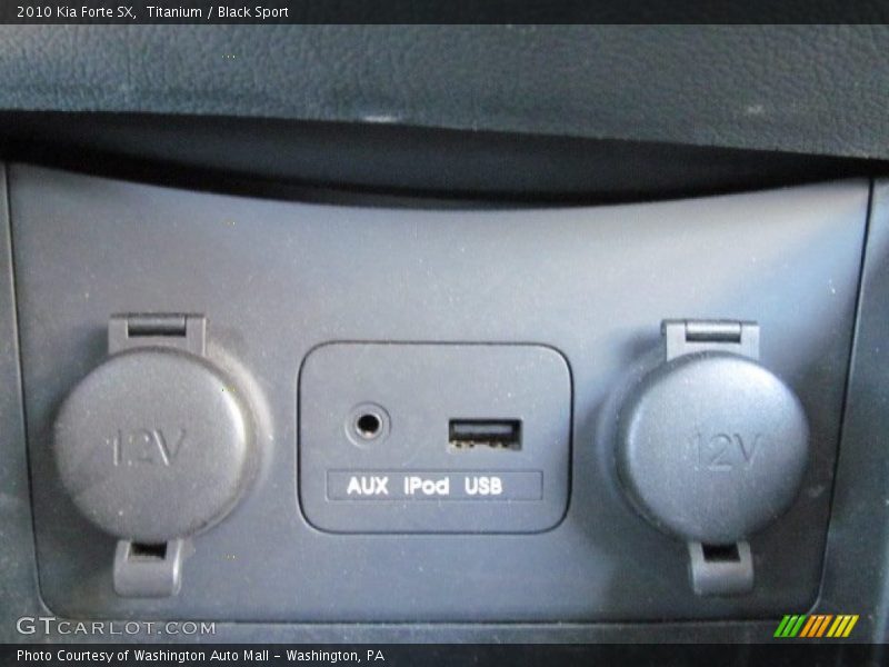 Titanium / Black Sport 2010 Kia Forte SX